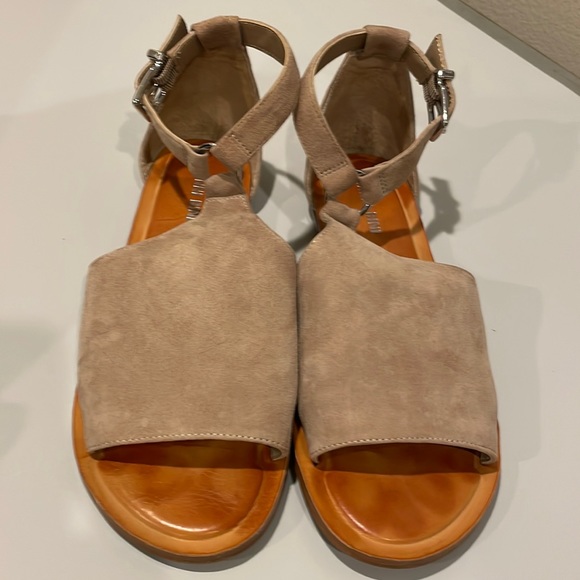 Gianni Bini sandal size 6 - Picture 1 of 5